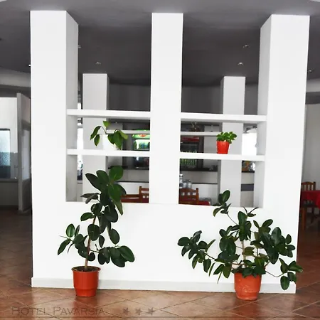 Hotel Pavarsia Beach